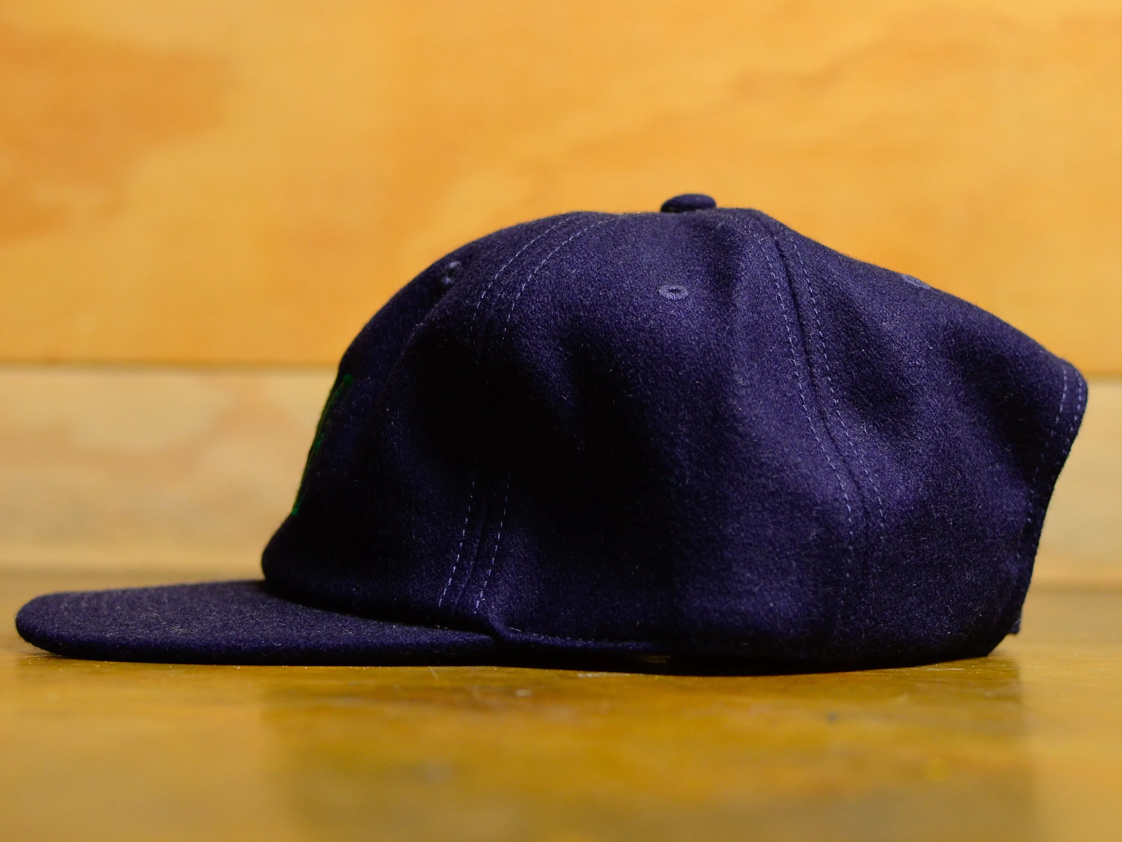 Crew Embroid Wool Cap - Navy