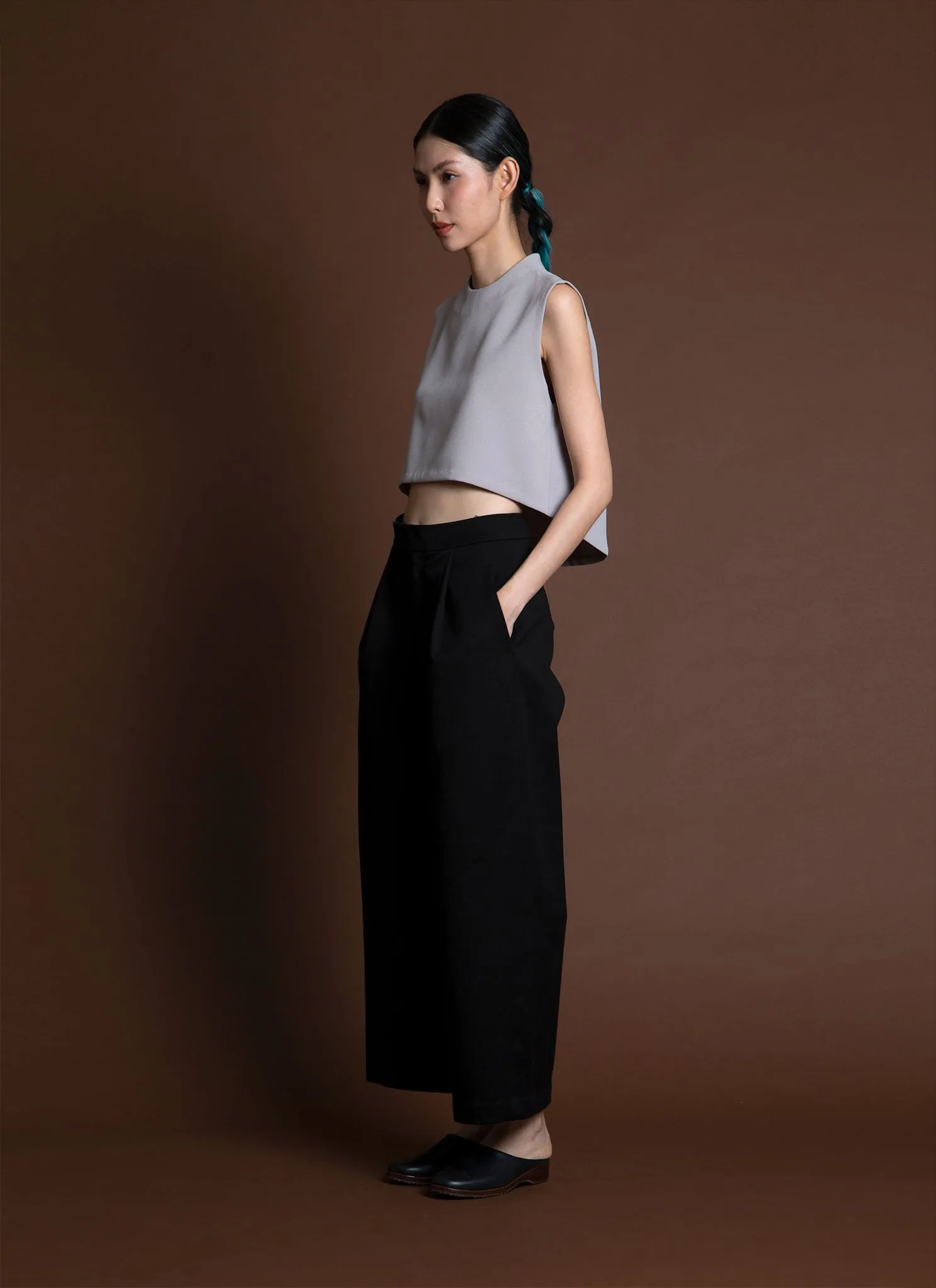 Flavor Pleated Straight Leg Pocket Denim Pant - Black
