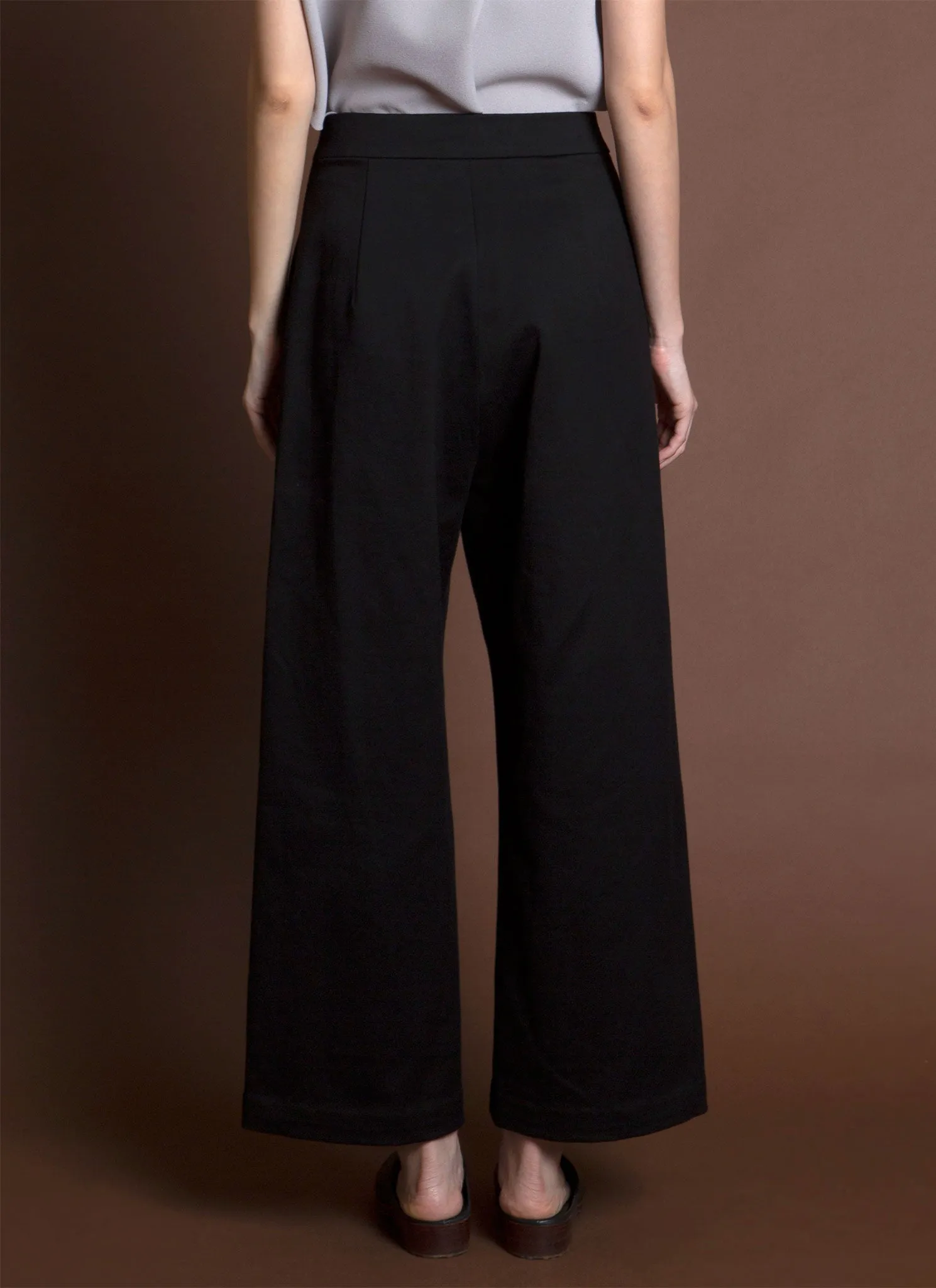Flavor Pleated Straight Leg Pocket Denim Pant - Black