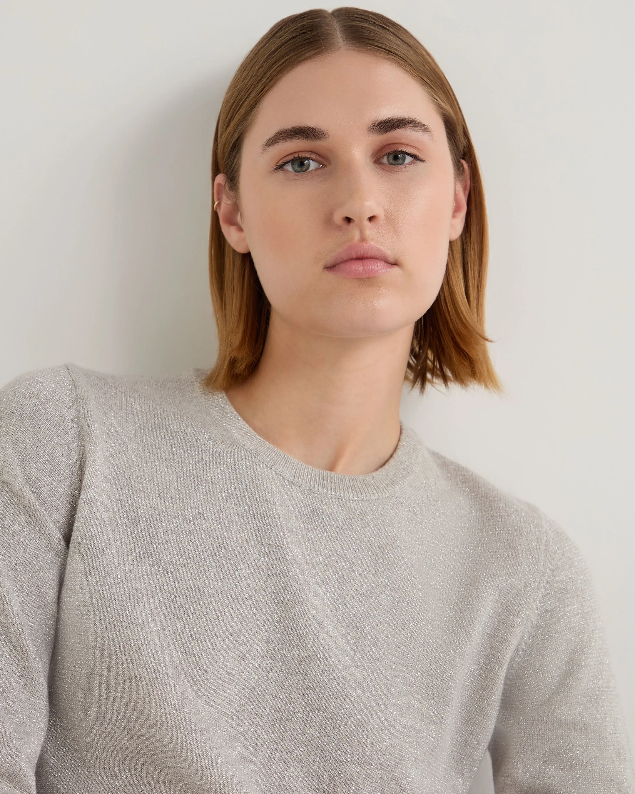 Women's Evie Classic Round Neck Cashmere Sweater With Lurex Sand Brown Sparkle